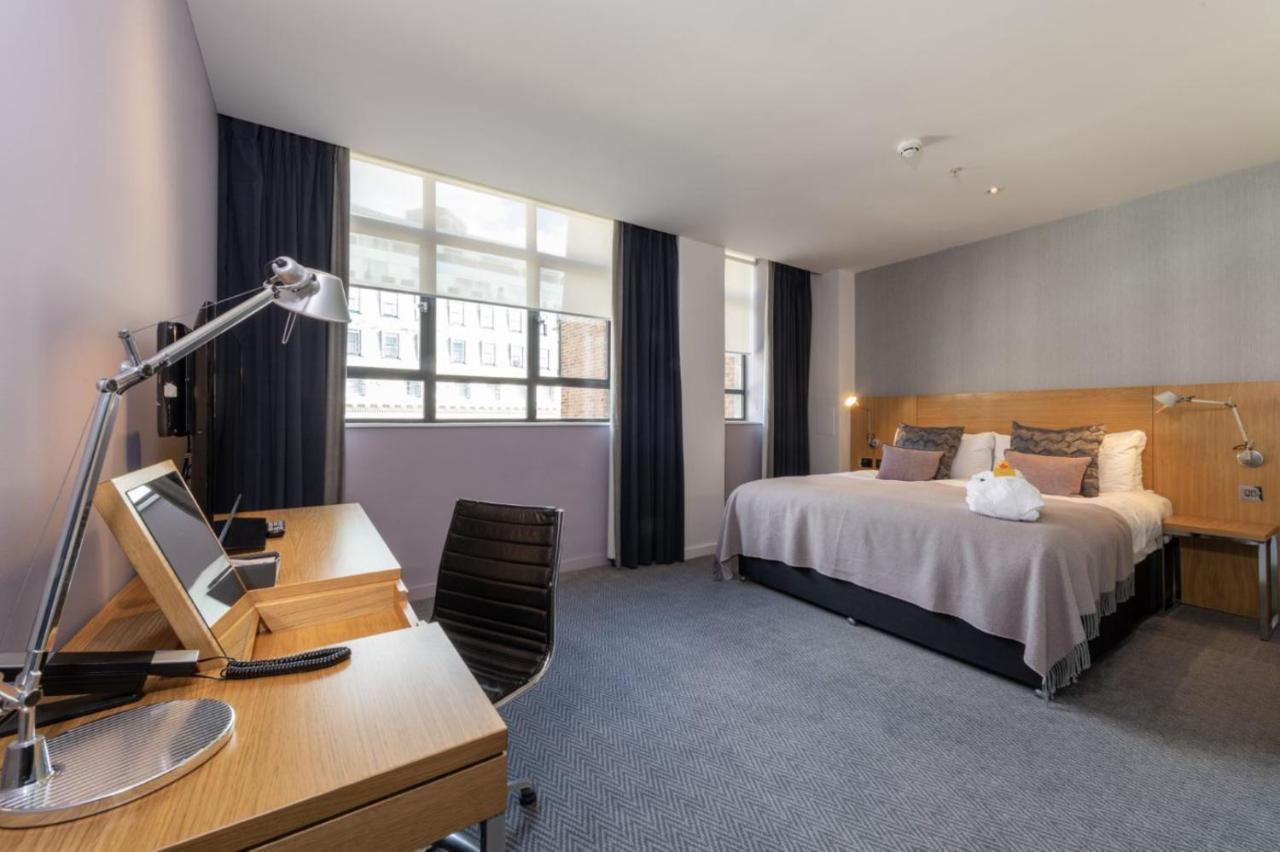 Apex City Of London Hotel Exterior photo