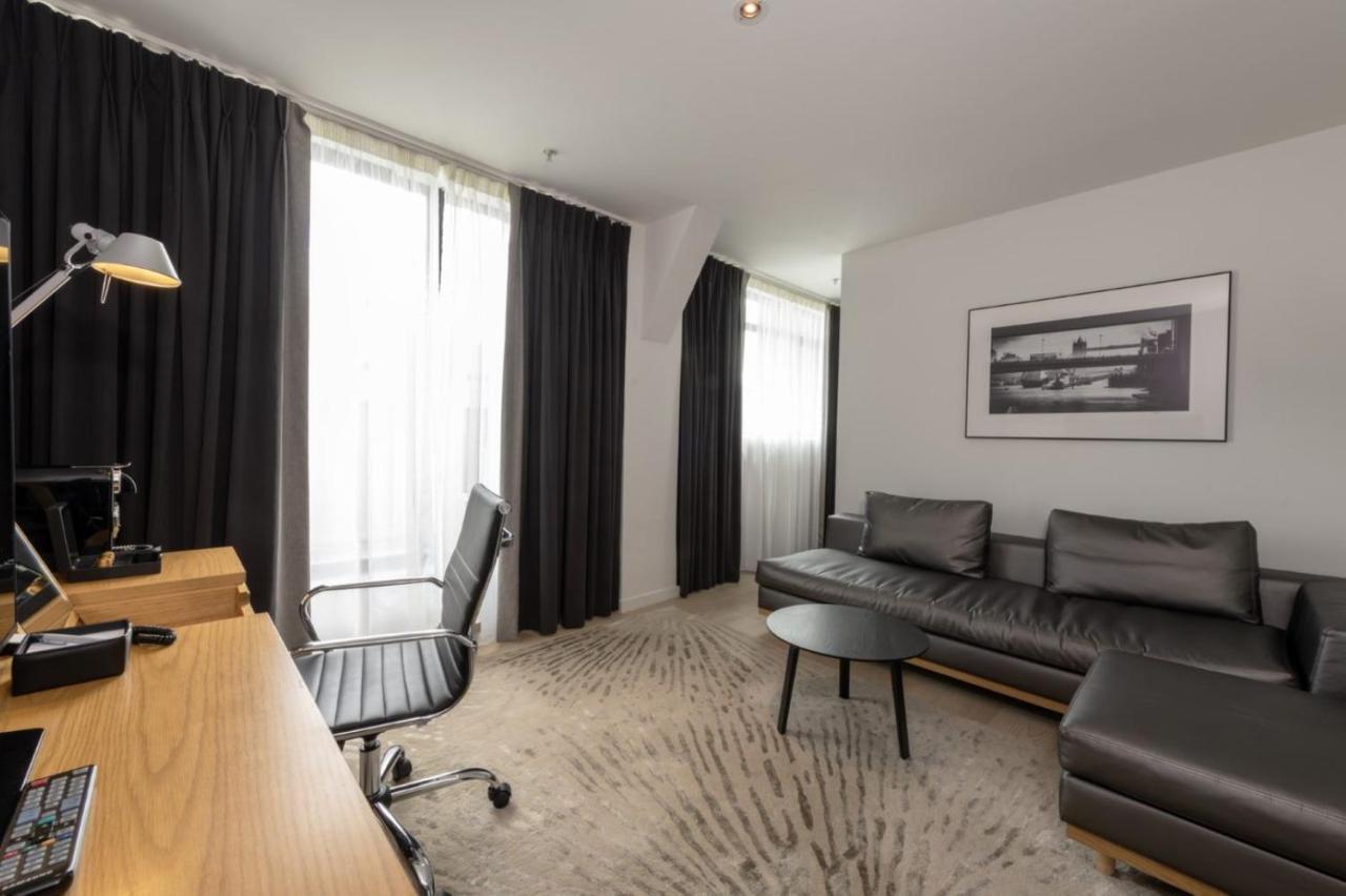 Apex City Of London Hotel Exterior photo