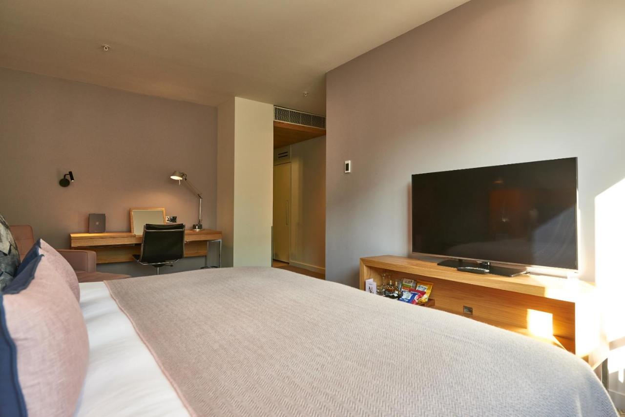 Apex City Of London Hotel Exterior photo
